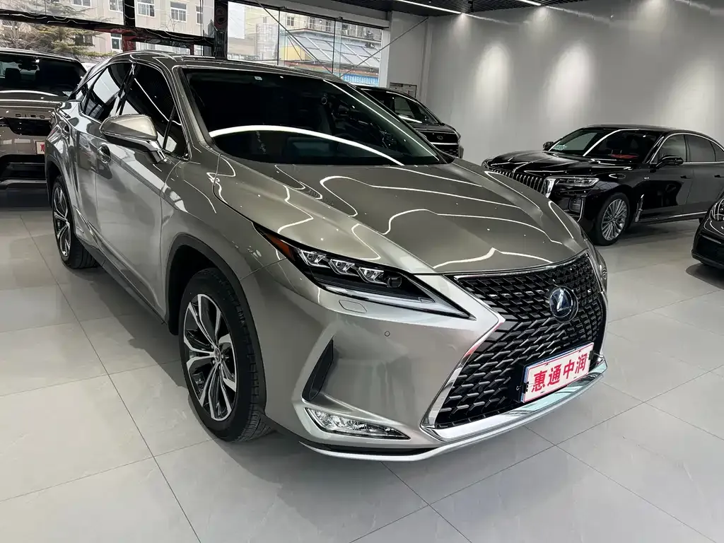 Lexus RX — фото 6