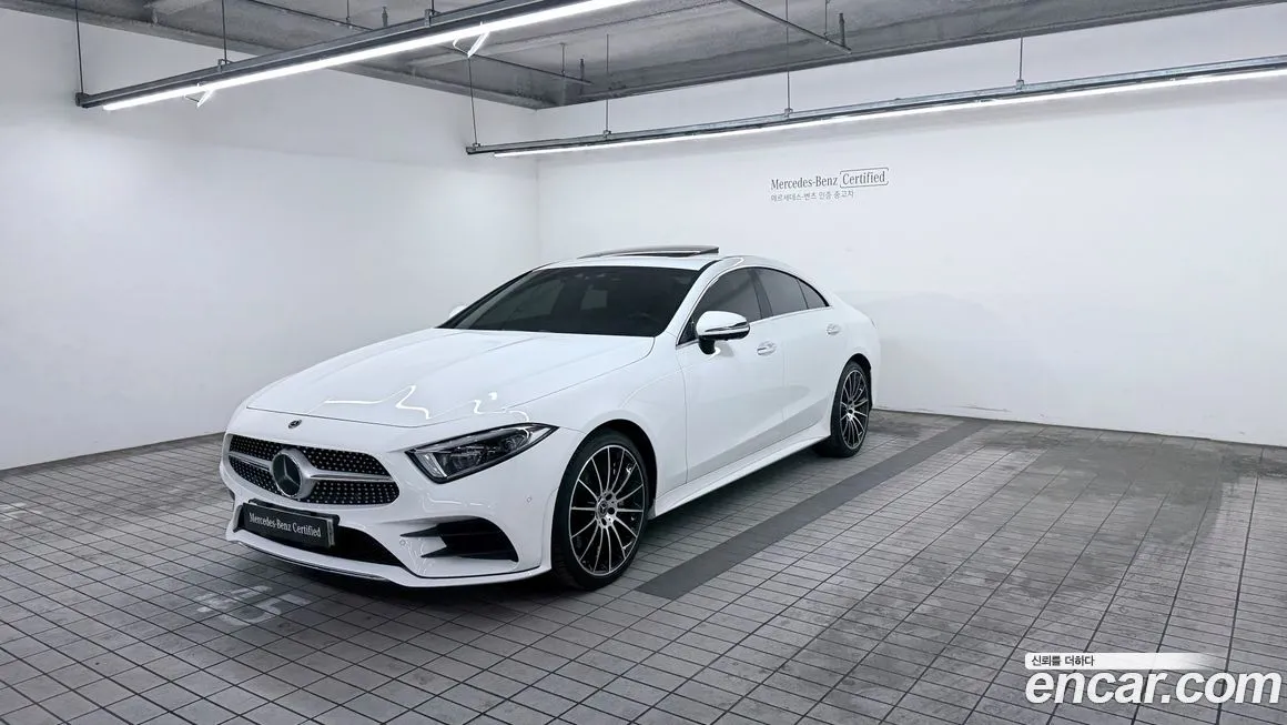 Mercedes-Benz CLS-Class — фото 1