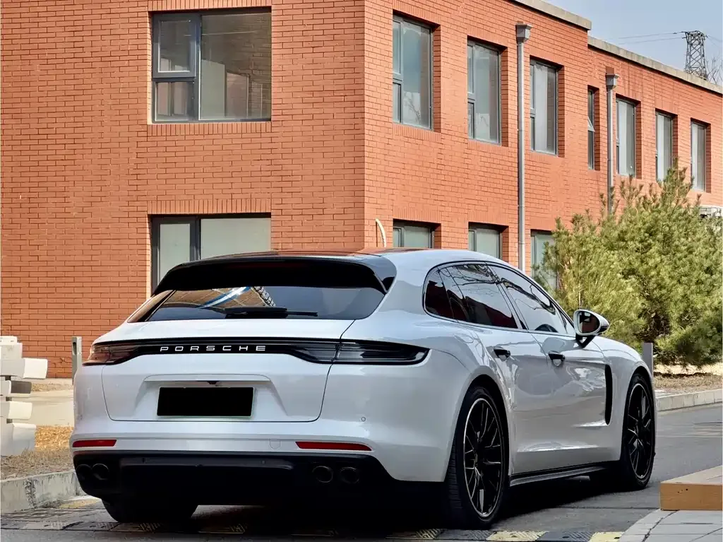 Porsche Panamera Hybrid — фото 9