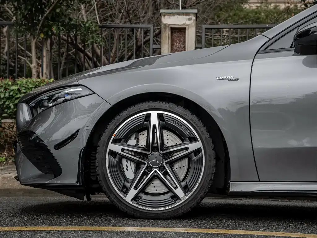 Mercedes-Benz A-Class AMG (Import) — фото 3