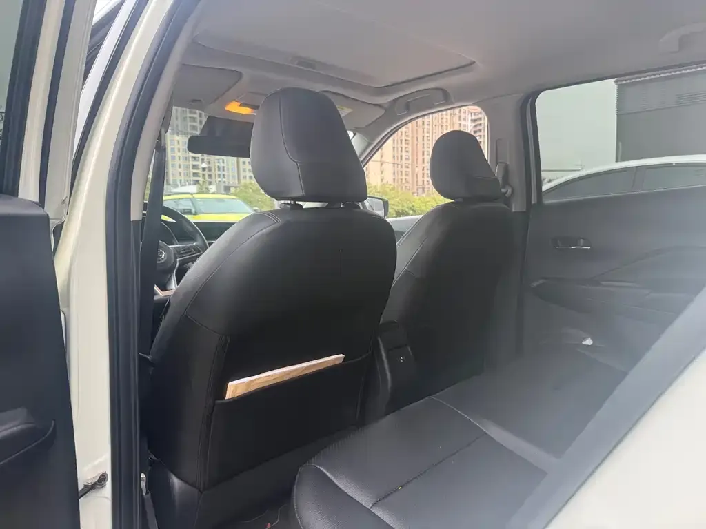 Nissan Kicks — фото 4