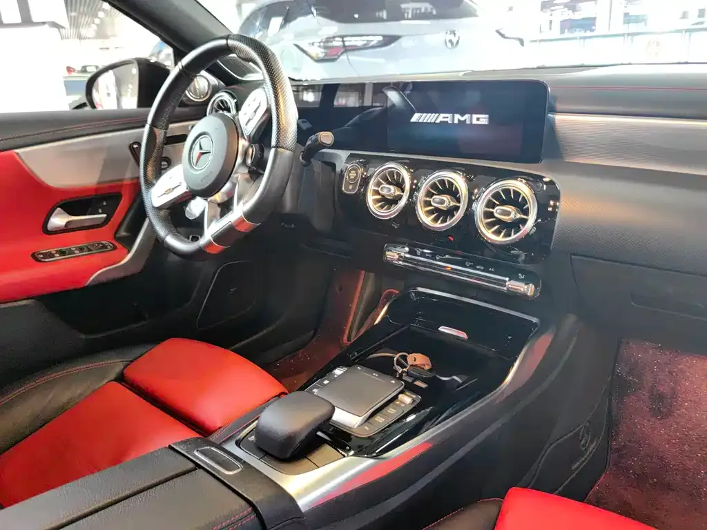 Mercedes-Benz A-Class AMG — фото 9