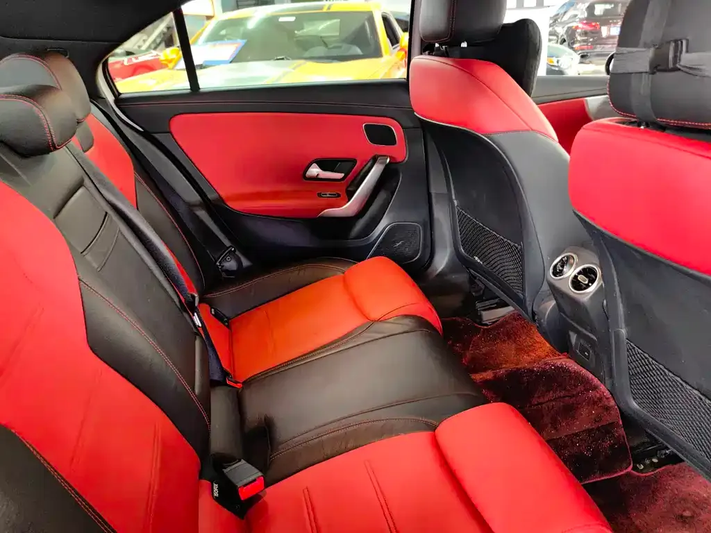 Mercedes-Benz A-Class AMG — фото 3