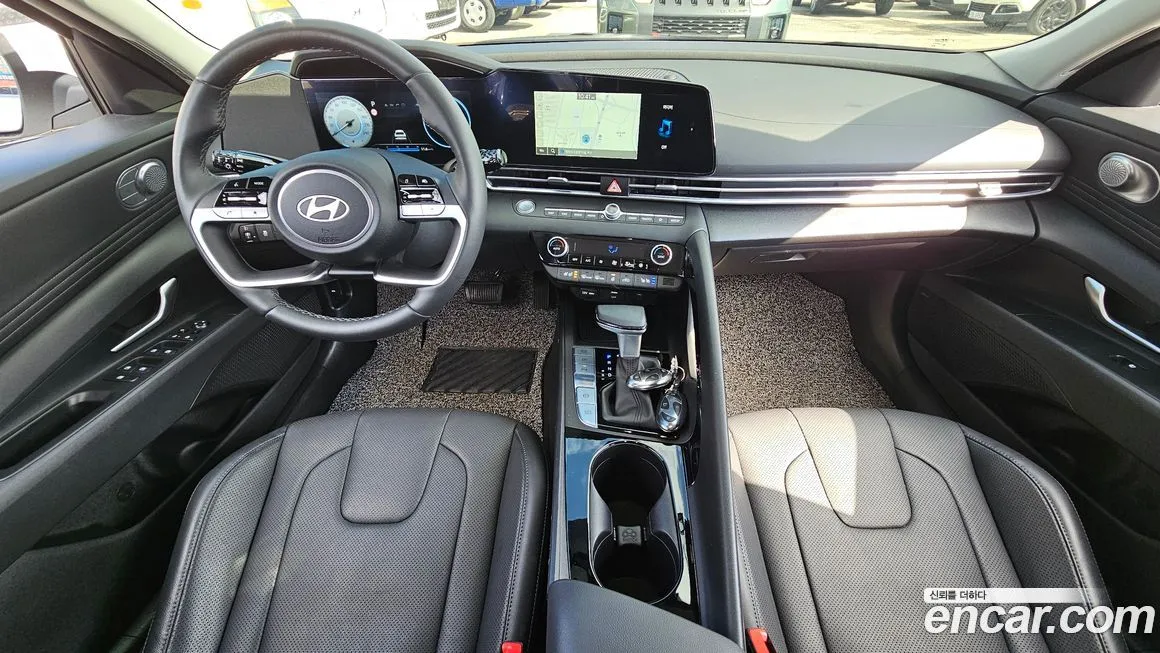 Hyundai AVANTE — фото 8