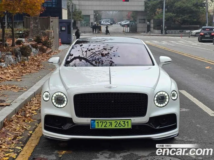 Bentley Flying Spur — фото 7