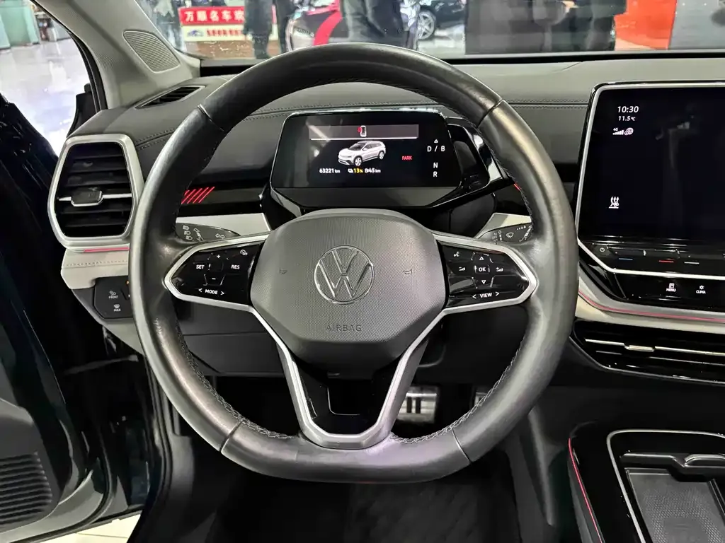 Volkswagen ID.6 Crozz — фото 10