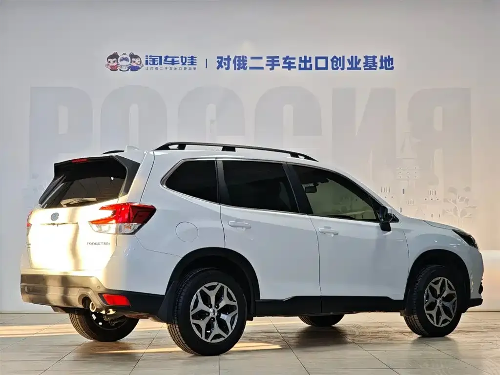 Subaru Forester — фото 8