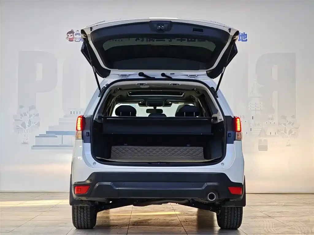 Subaru Forester — фото 3