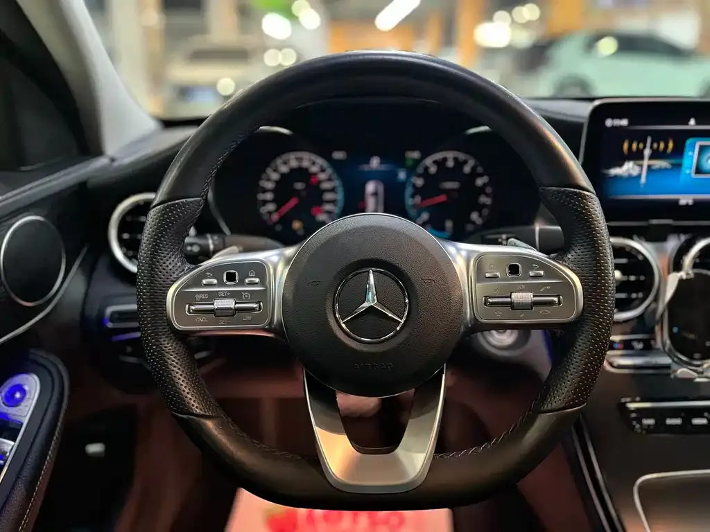 Mercedes-Benz C-Class — фото 5