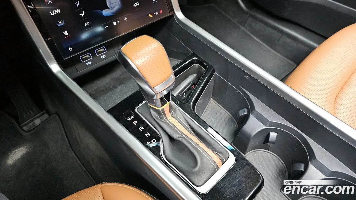 KG Mobility (Ssangyong) Torres — фото 10