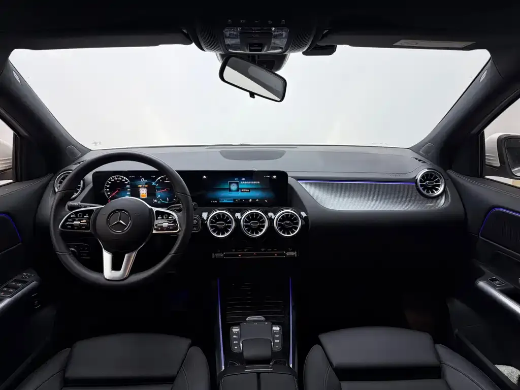 Mercedes-Benz GLA — фото 5