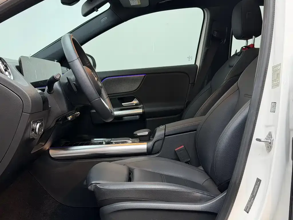 Mercedes-Benz GLA — фото 9