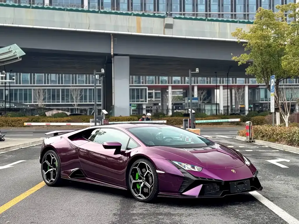 Lamborghini Huracan — фото 4