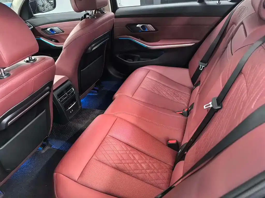 BMW 3 Series — фото 10