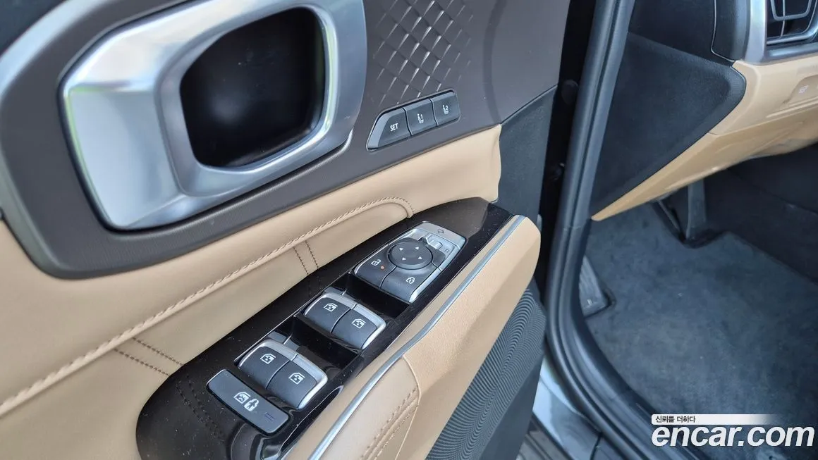 Kia Sorento — фото 6