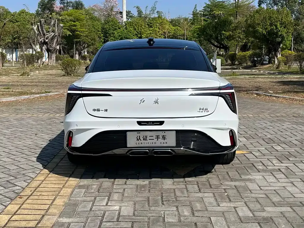 Hongqi H6 — фото 8