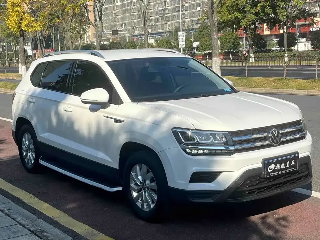 Volkswagen Tharu — фото 8