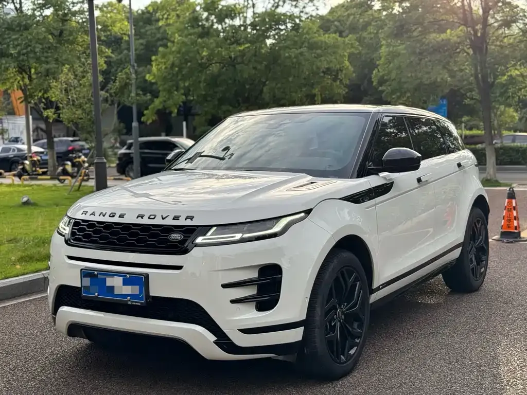 Land Rover Evoque — фото 1