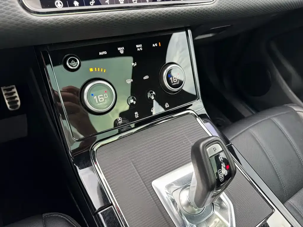 Land Rover Evoque — фото 4