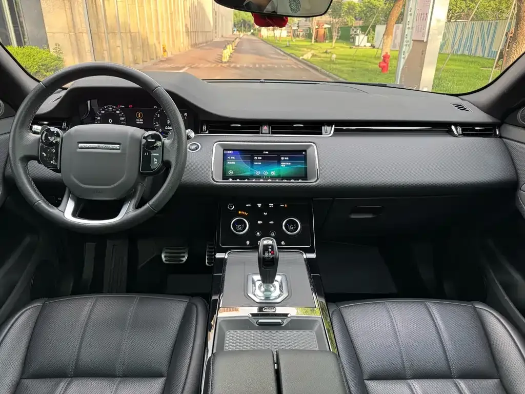 Land Rover Evoque — фото 9