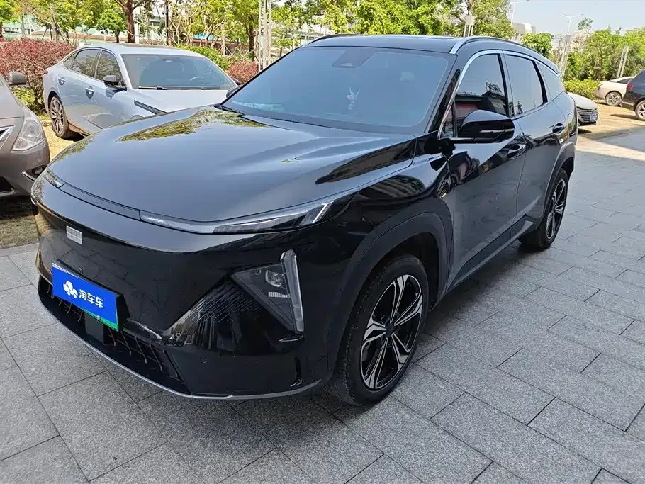 Geely Galaxy L7 — фото 1