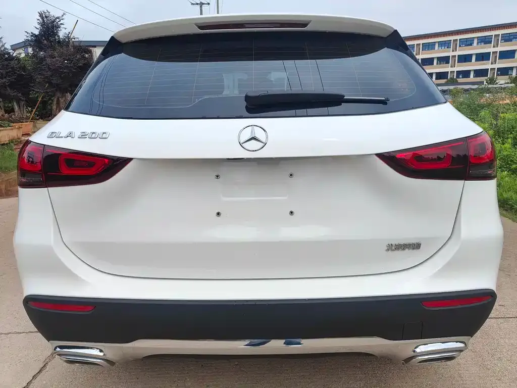 Mercedes-Benz GLA — фото 6