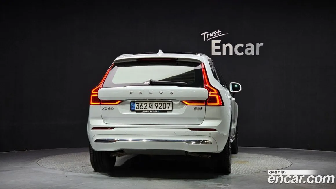 Volvo XC60 — фото 3
