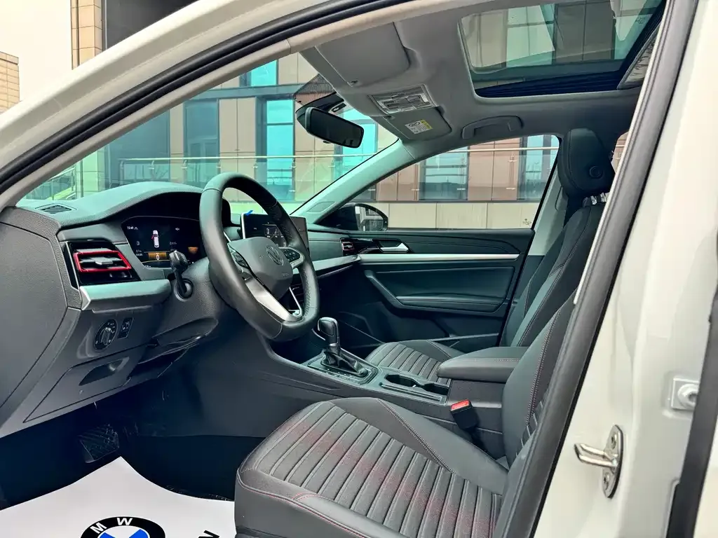 Volkswagen Lavida — фото 5