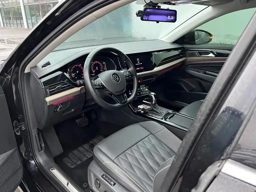 Volkswagen Passat — фото 3