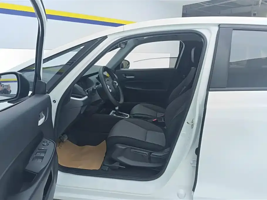 Honda Fit — фото 8
