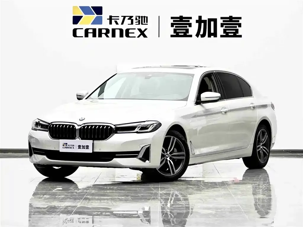 BMW 5 Series — фото 1