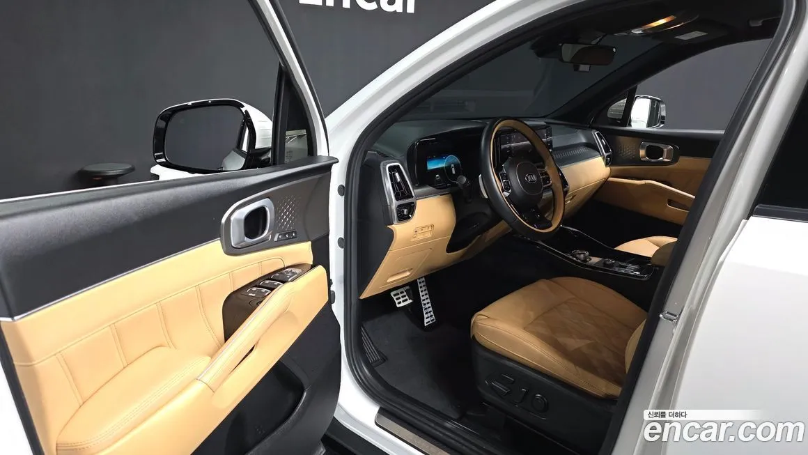 Kia Sorento — фото 10