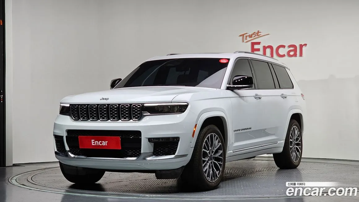 Jeep Cherokee — фото 1