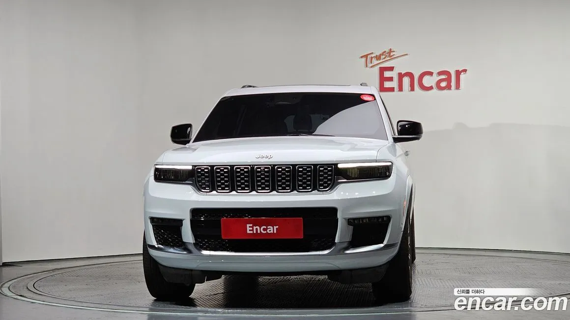 Jeep Cherokee — фото 6