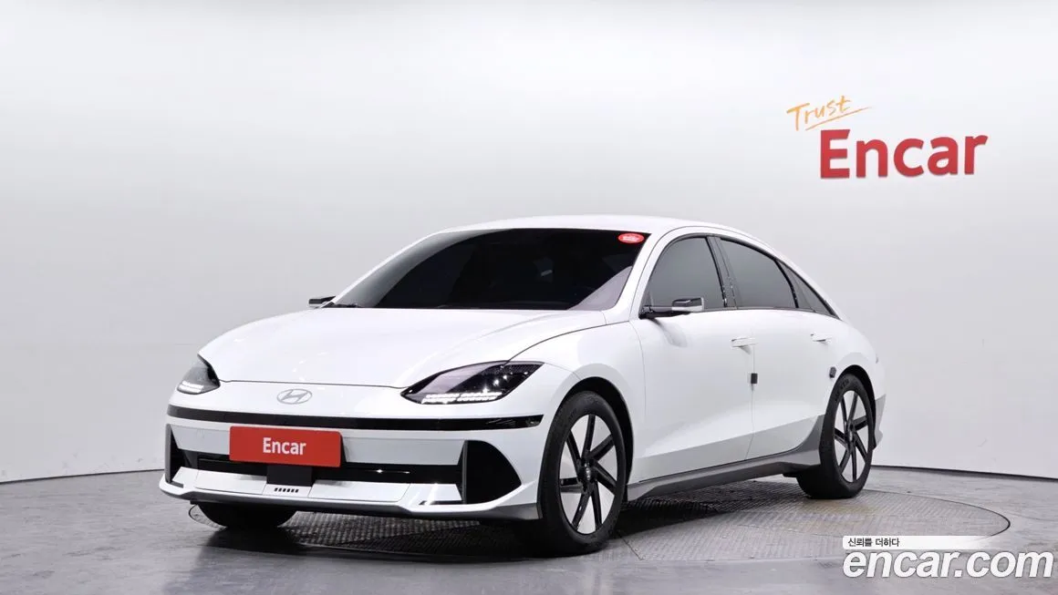 Hyundai Ioniq6 — фото 1