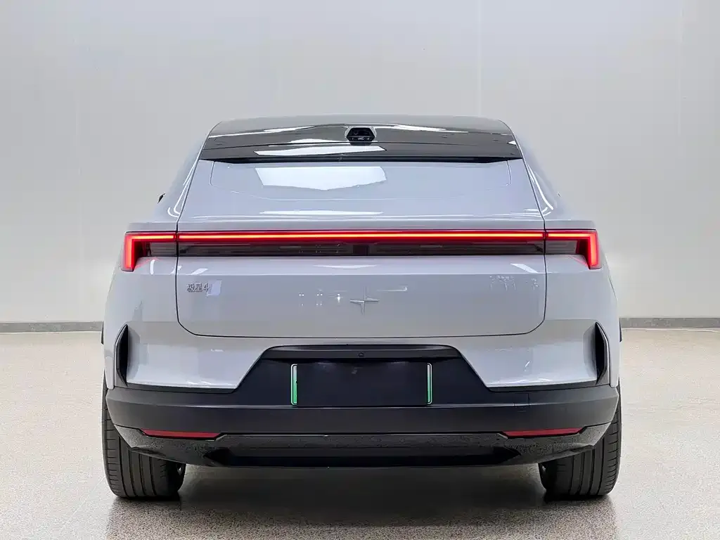 Polestar Polestar 4 — фото 2