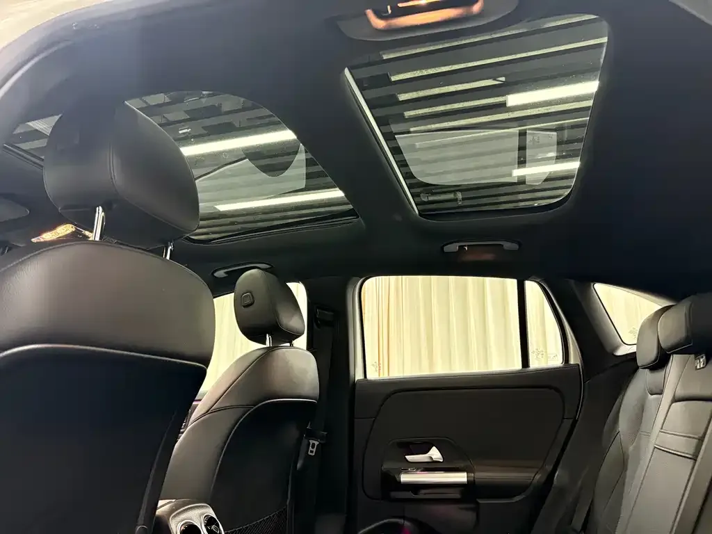 Mercedes-Benz GLA — фото 5