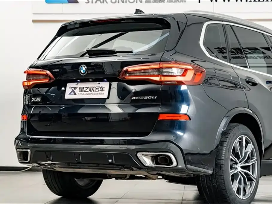 BMW X5 — фото 4