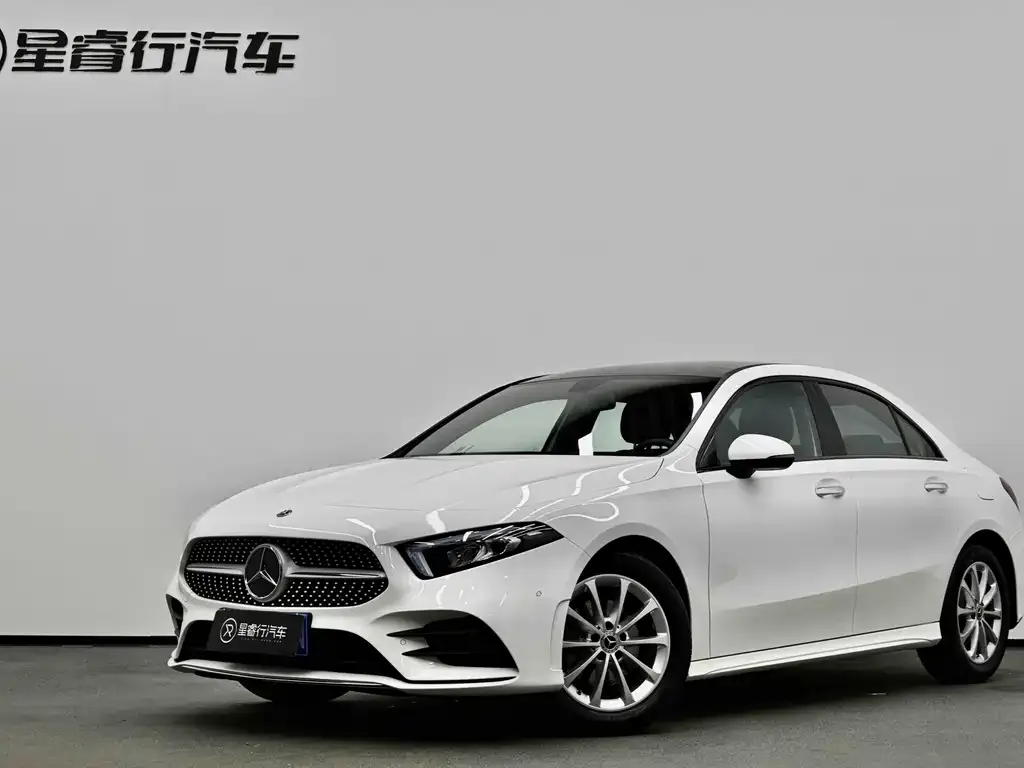 Mercedes-Benz A-Class — фото 1