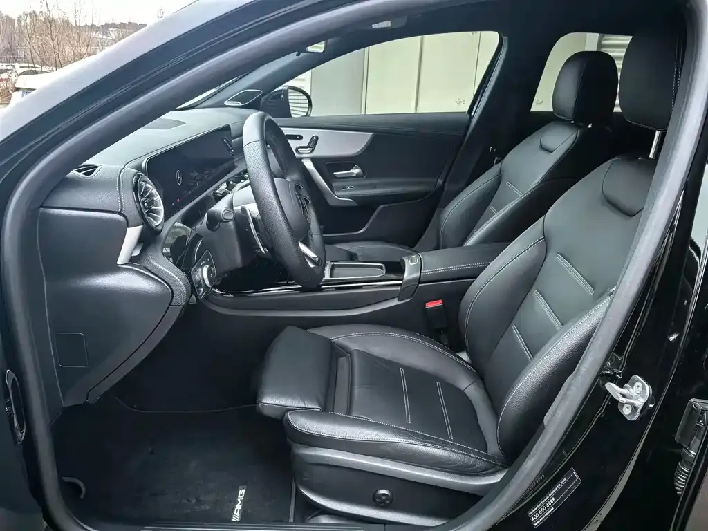 Mercedes-Benz A-Class AMG — фото 5