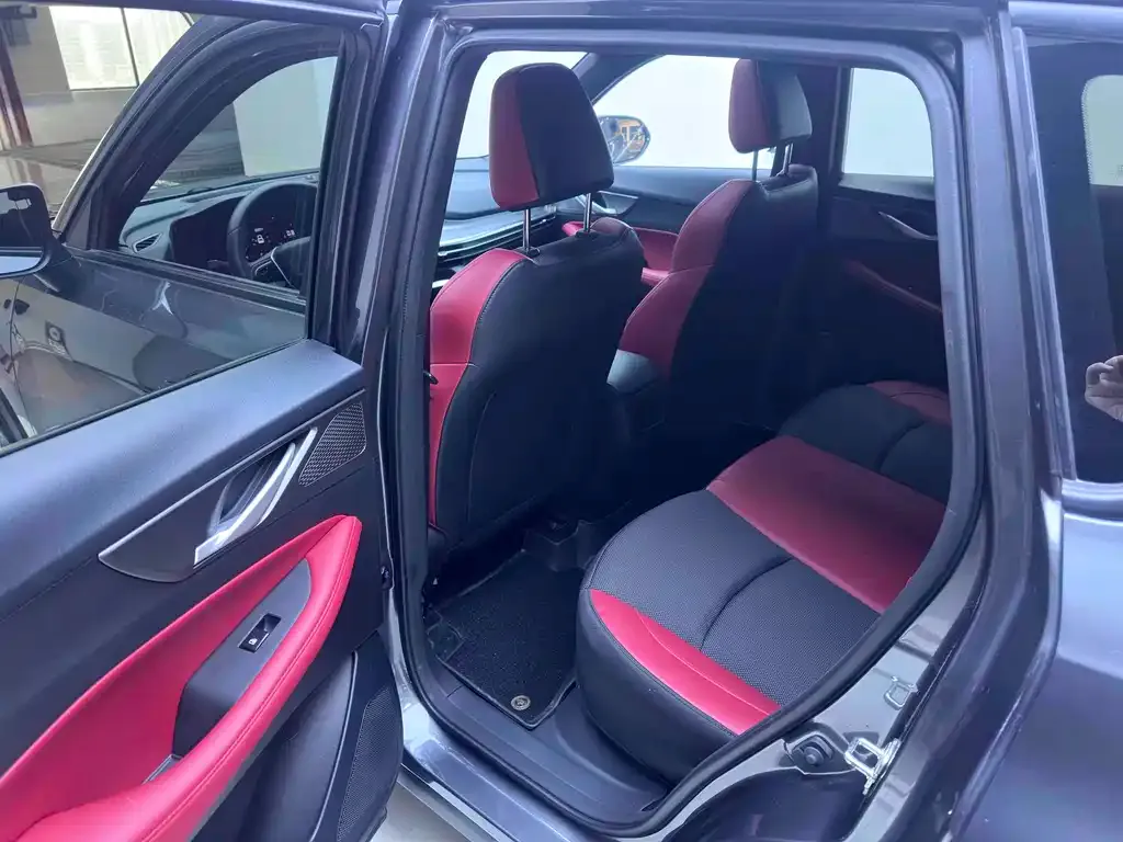 Changan CS35PLUS — фото 10