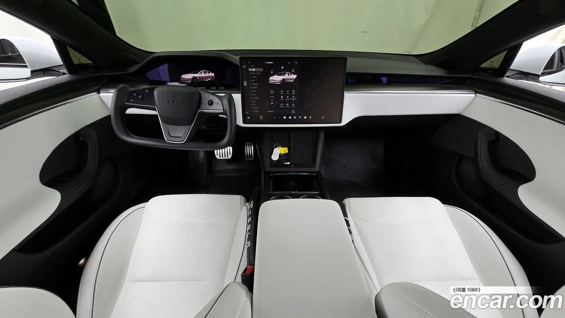 Tesla Model S — фото 8