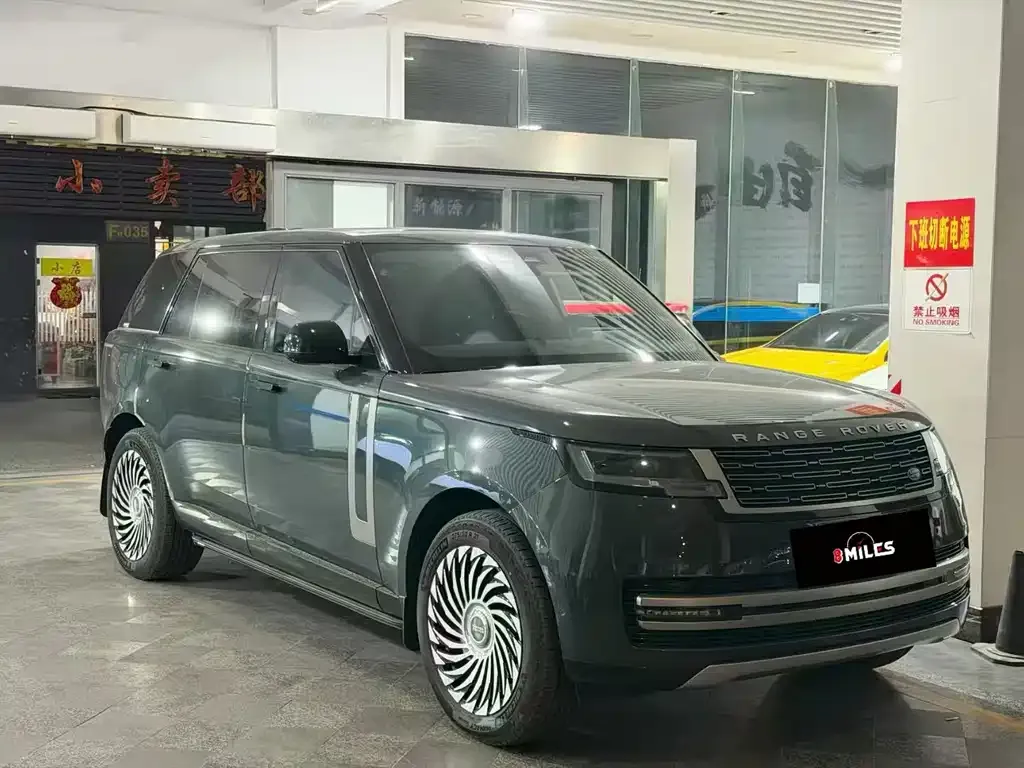 Land Rover Range Rover — фото 1