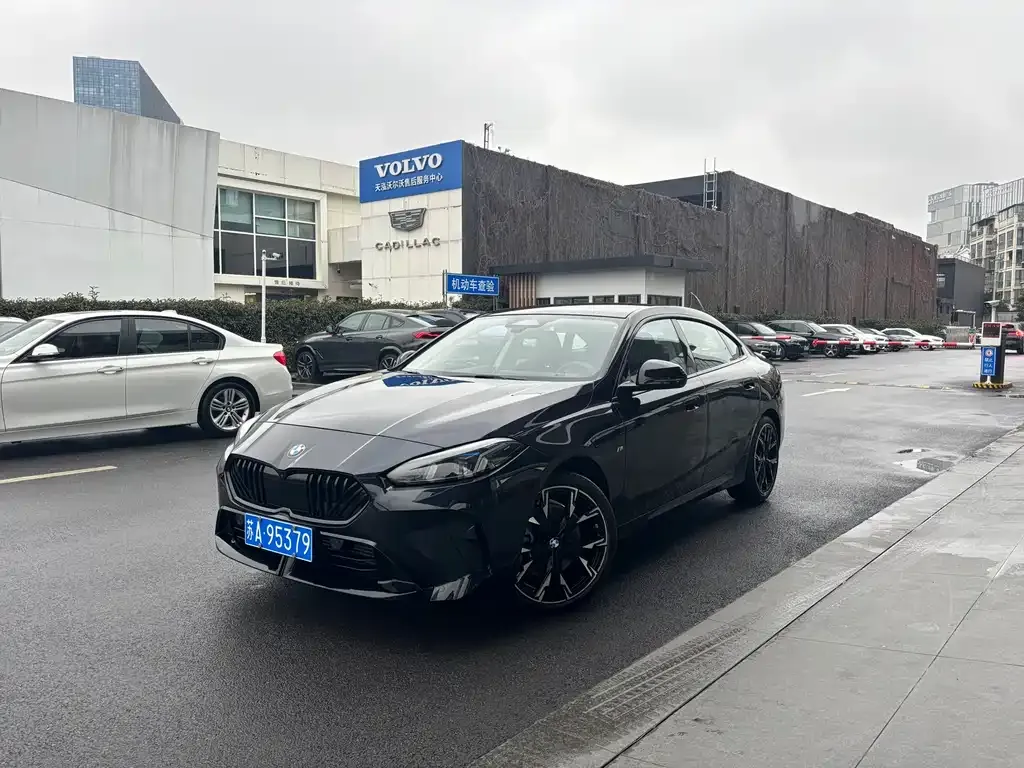 BMW 2 Series — фото 1