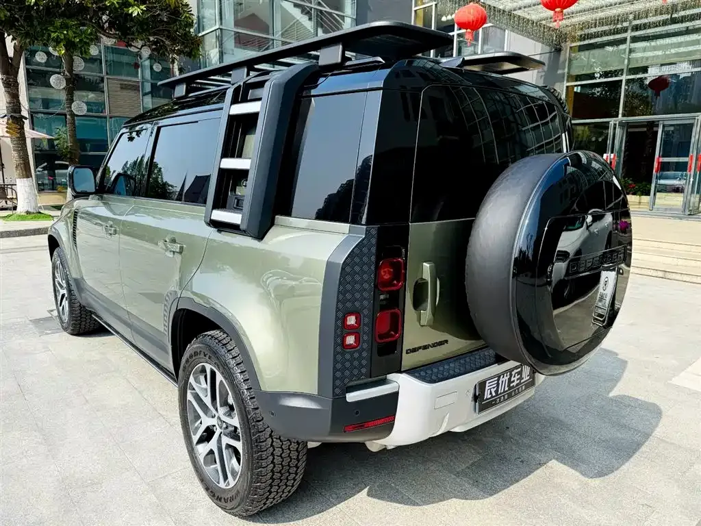 Land Rover Defender — фото 5