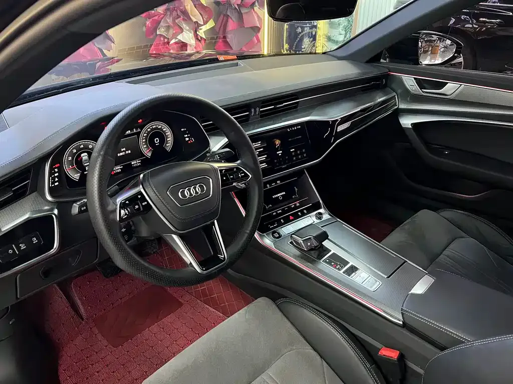 Audi A6L — фото 5