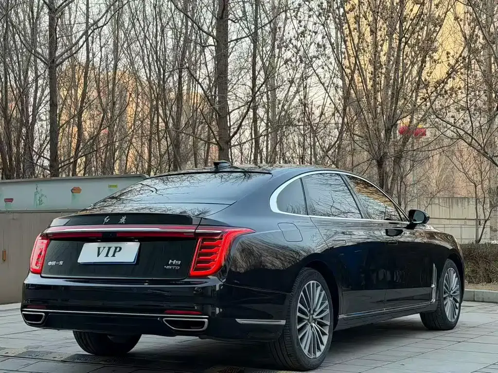 Hongqi H9 — фото 3