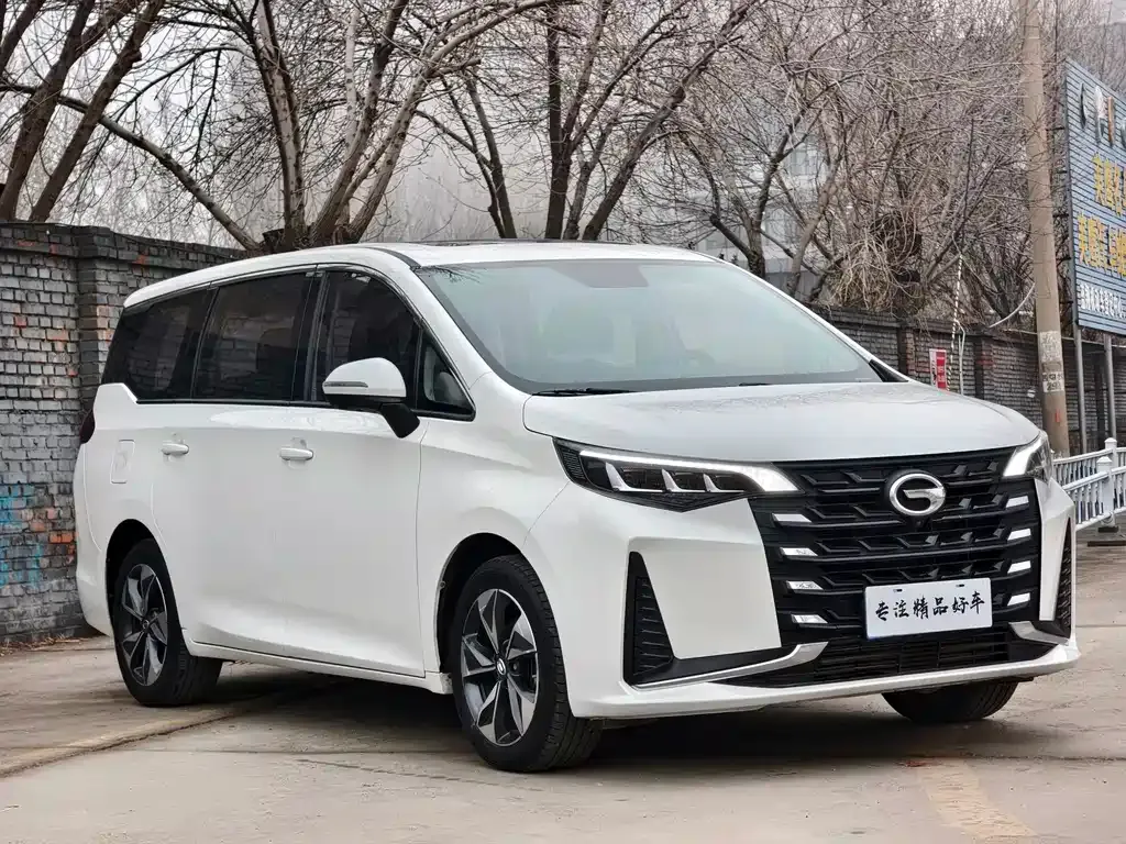 GAC Motor Trumpchi M6 — фото 2