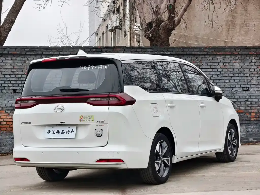 GAC Motor Trumpchi M6 — фото 4