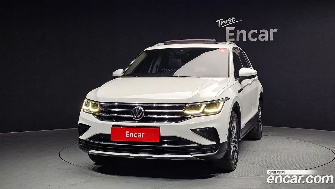 Volkswagen Tiguan — фото 6